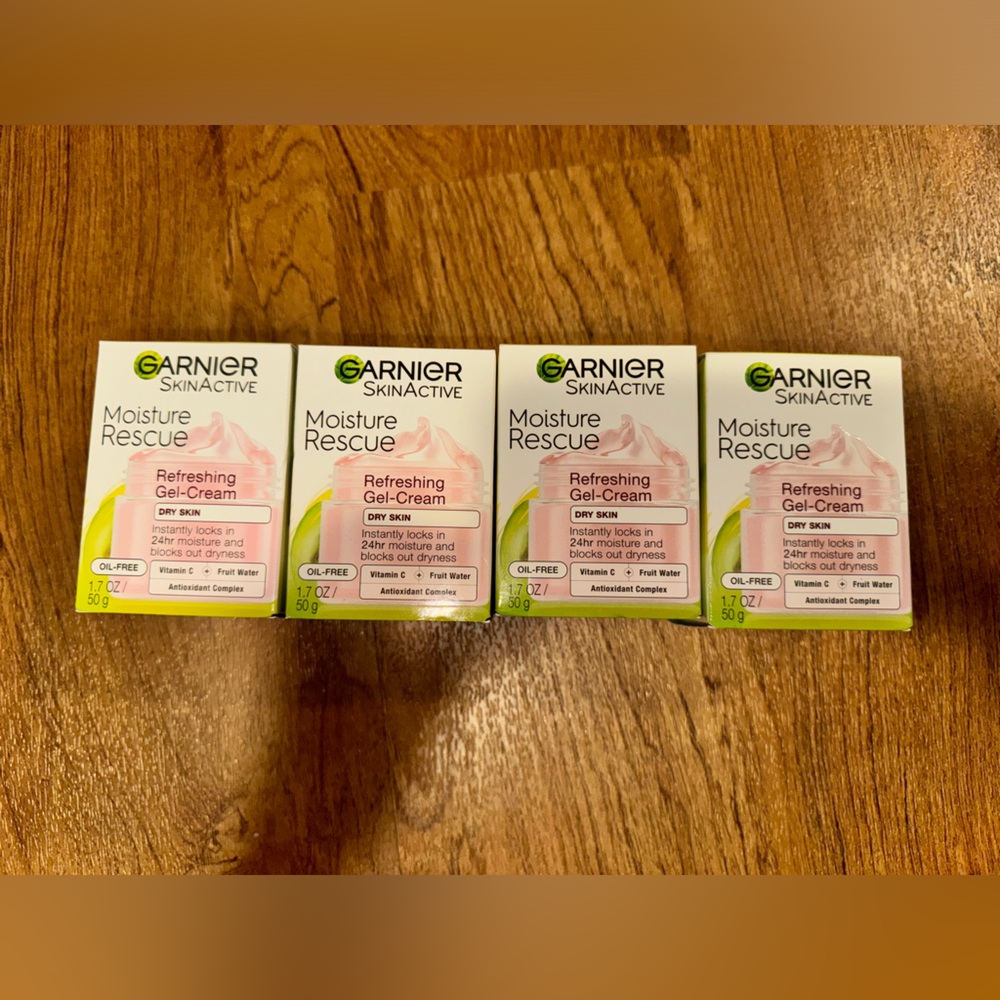 4 boxes of BRAND NEW Garnier Moisture Rescue !!